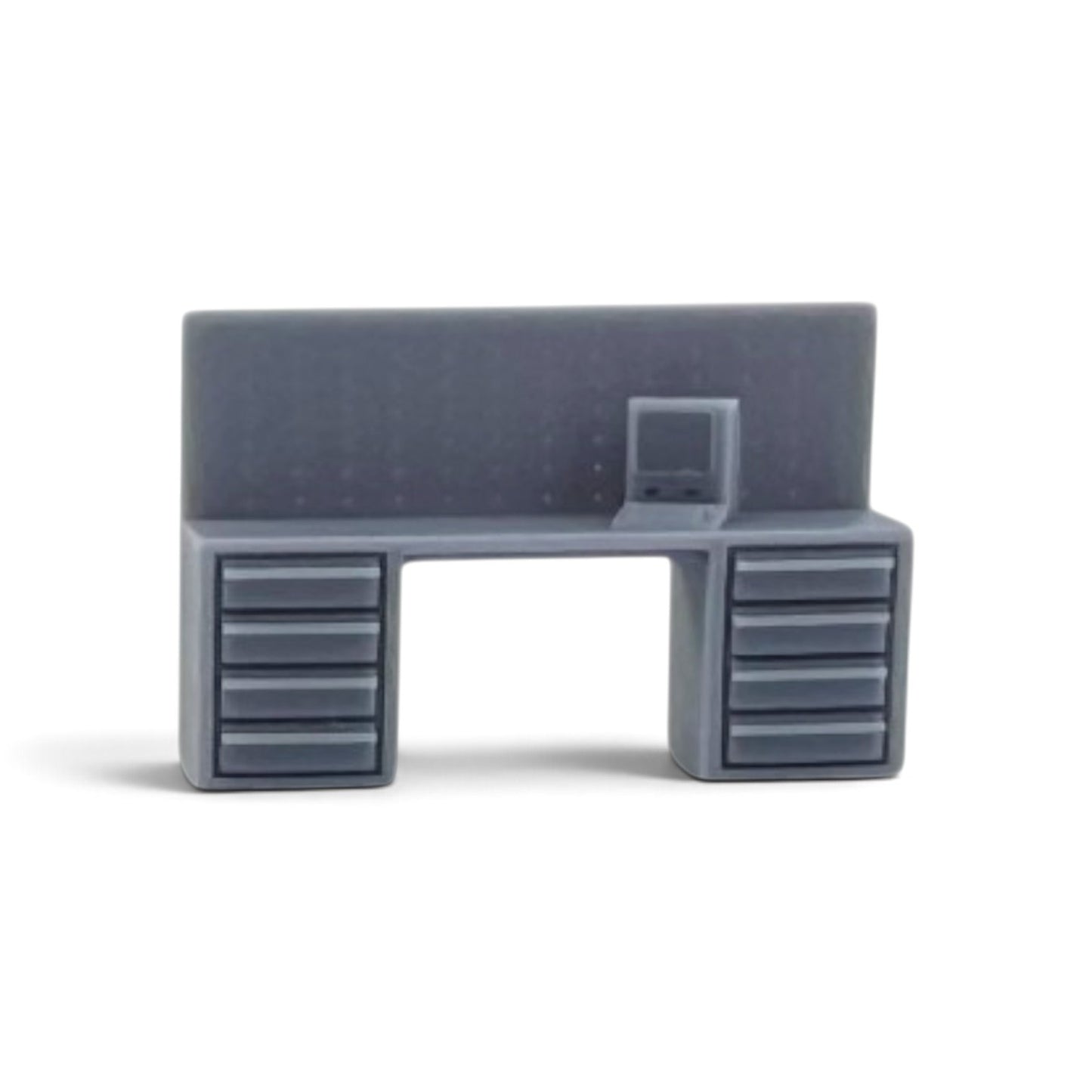 N Scale 1:160 Industrial Workbench w/Computer Resin Model