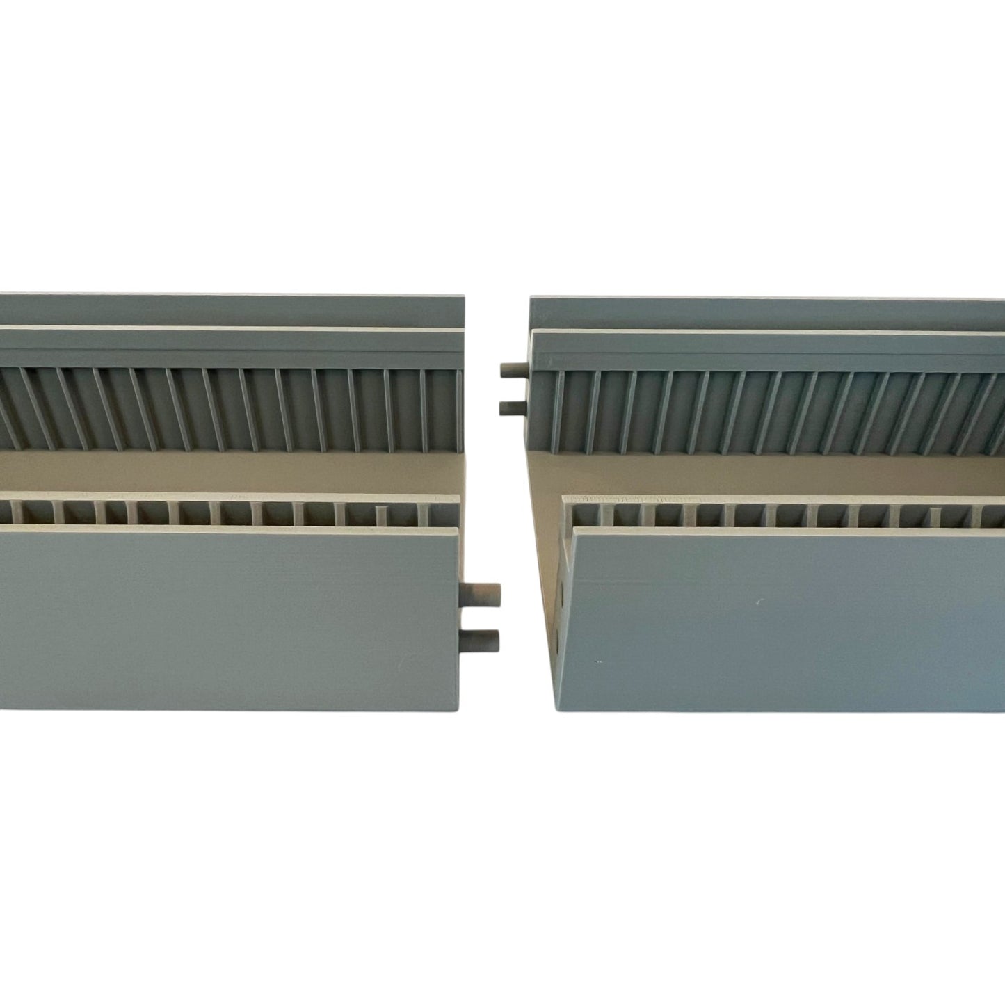 HO Scale 1:87 Coastal Feeder Container Ship