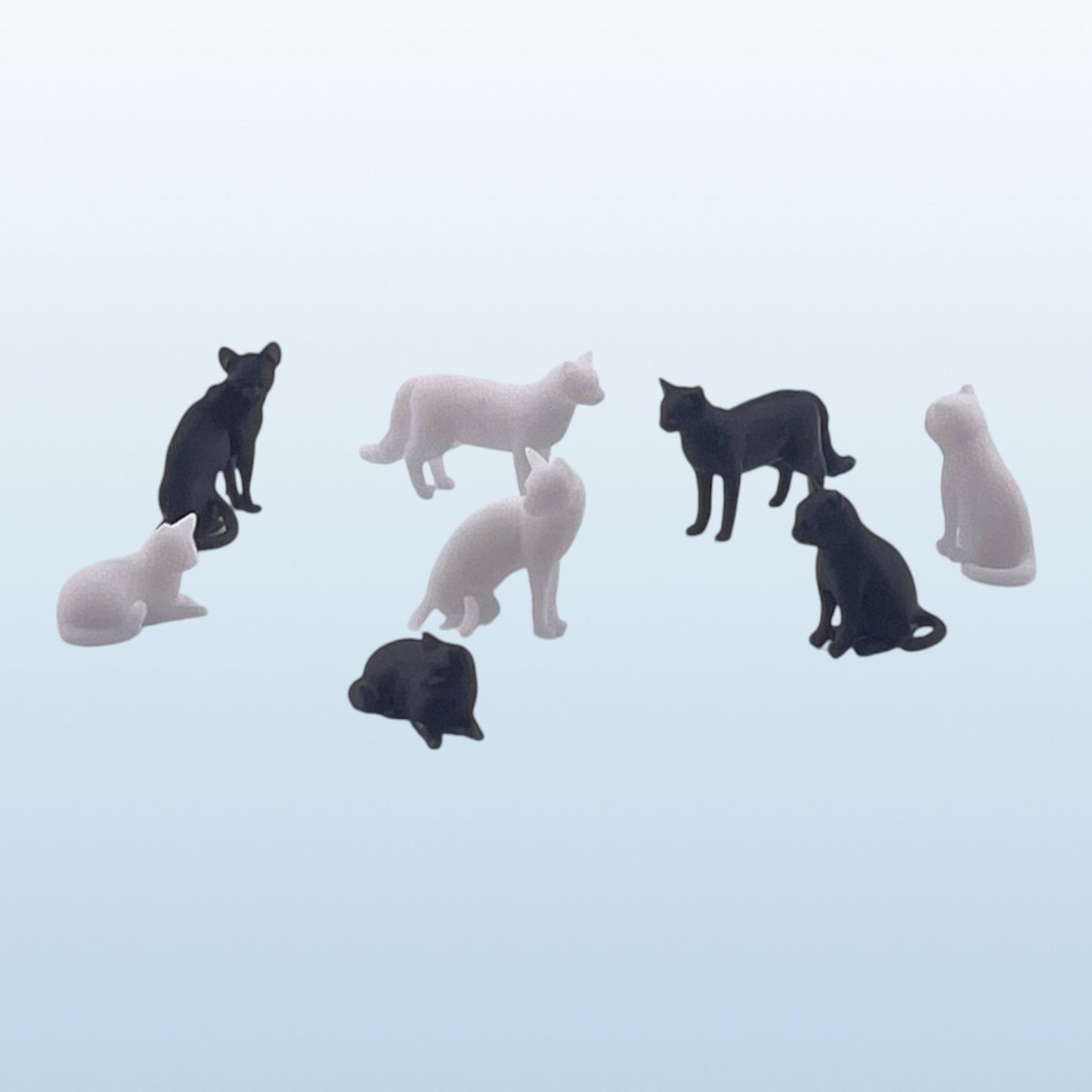 N Scale 1:160 Cat Figure Set - Black & White (8pc)
