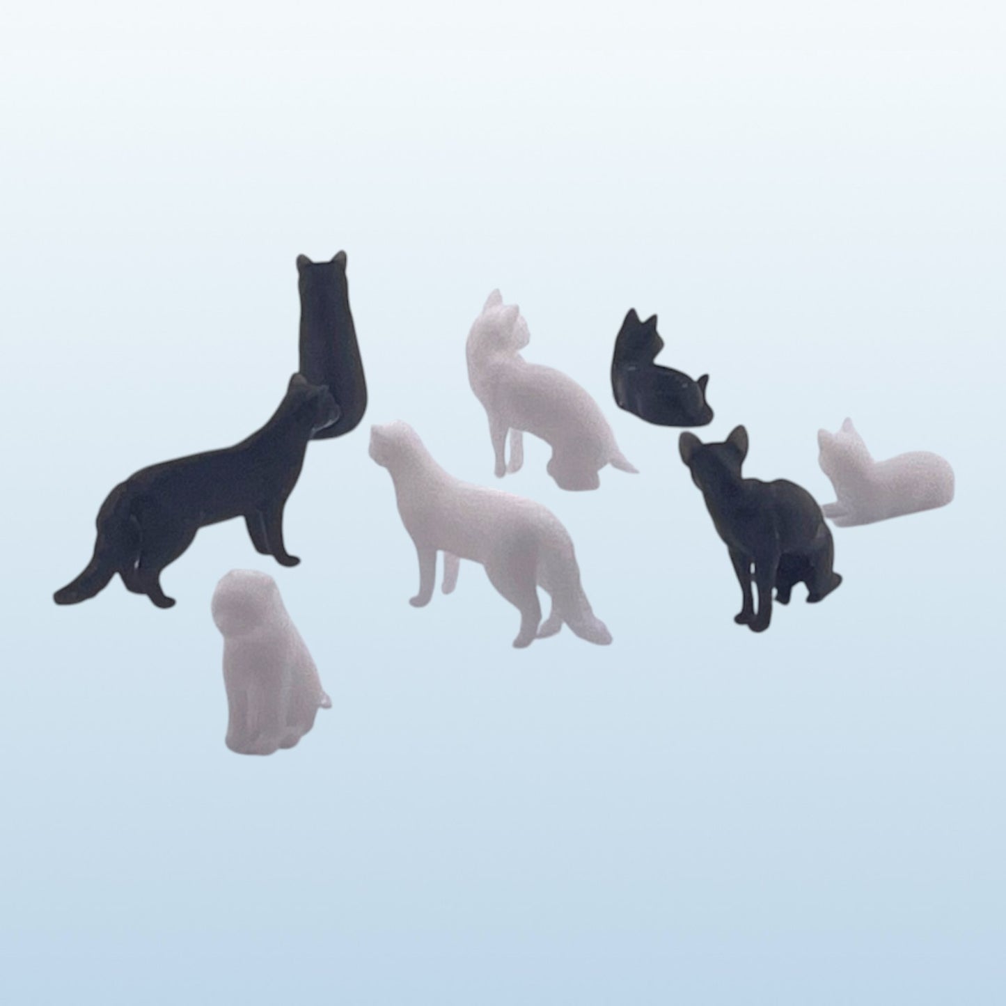 N Scale 1:160 Cat Figure Set - Black & White (8pc)