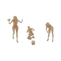 Sexy Ready to Paint Scale Model of Bikini Carwash Girls by Model Scenery World