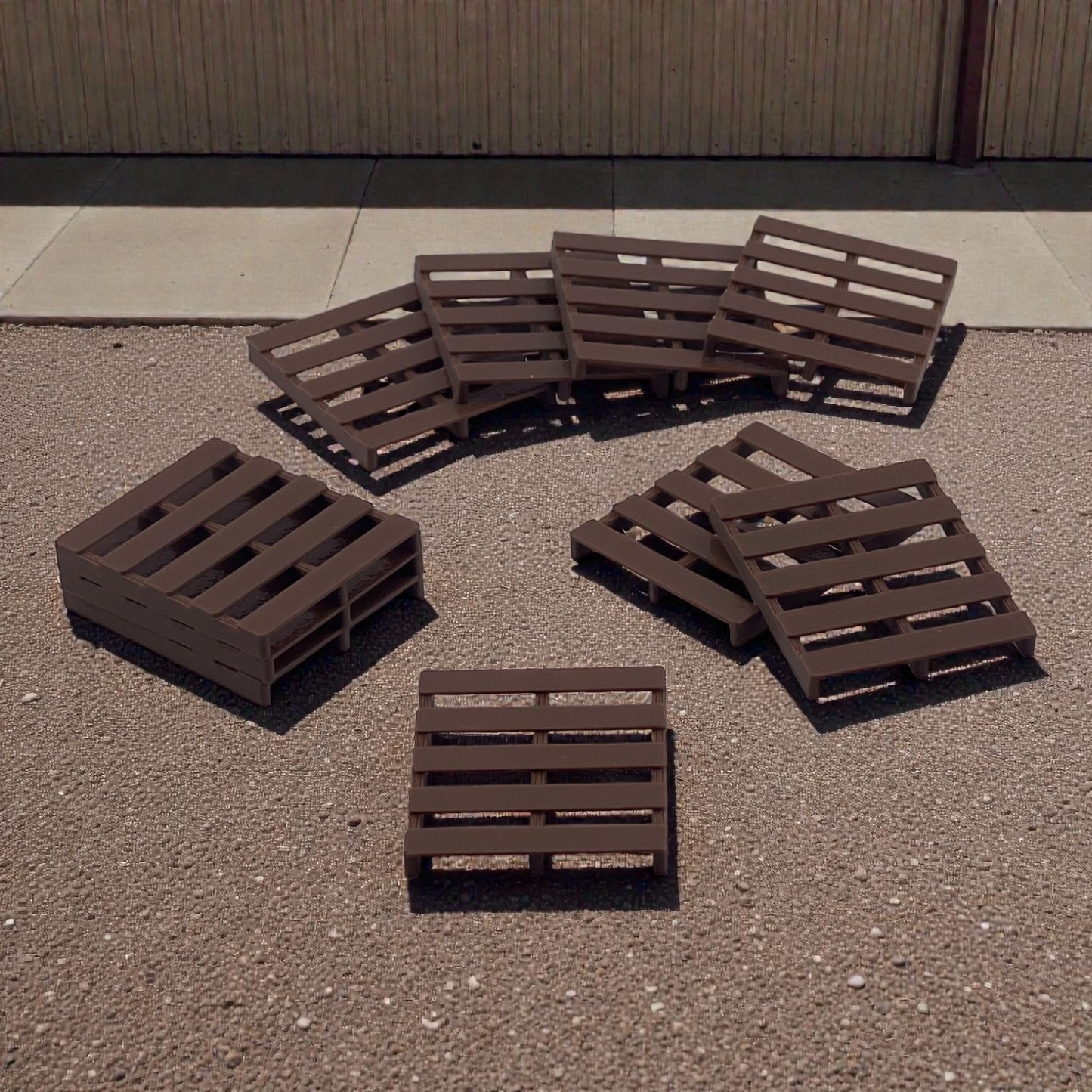 Pallets (10pk) - Z Scale 1:220 - Brown