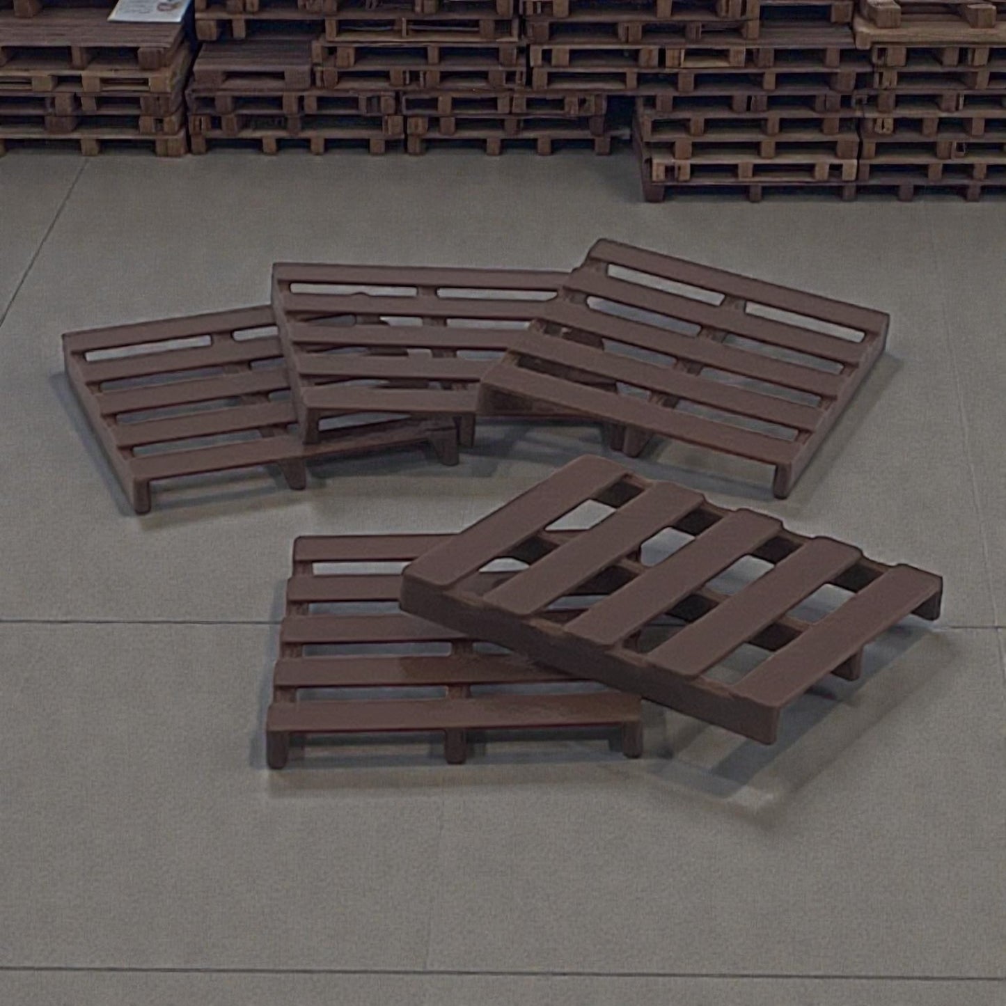 Pallets (5pk) - G Scale 1:24 - Brown
