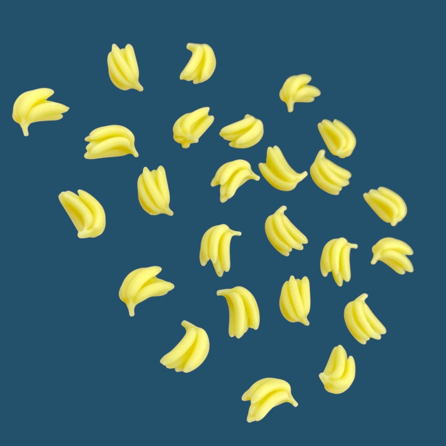 O Scale 1:48 Yellow Banana's Farm Produce 24pc Set