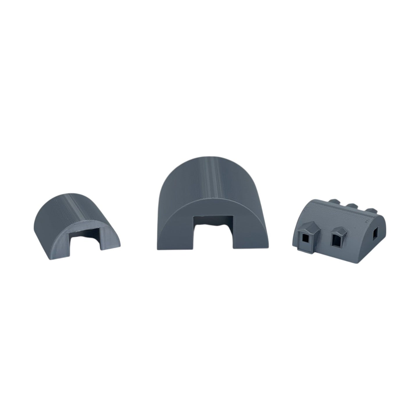 Scale Models - Quonset Small, Medium, and Office (3pcs) by Model Scenery World in Metallic Silver 