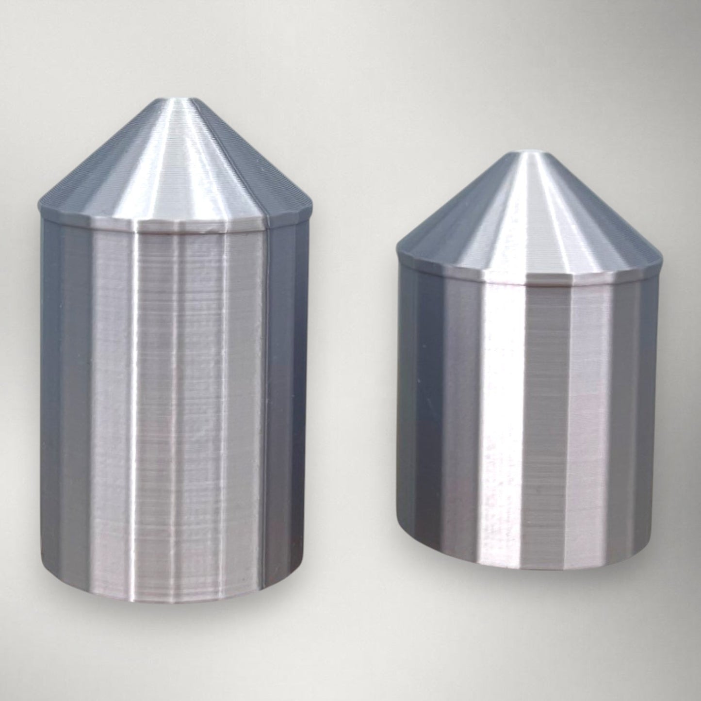 (2) Grain Silo Set - (1) 35' (1) 40' - N Scale 1:87 - Metallic Silver