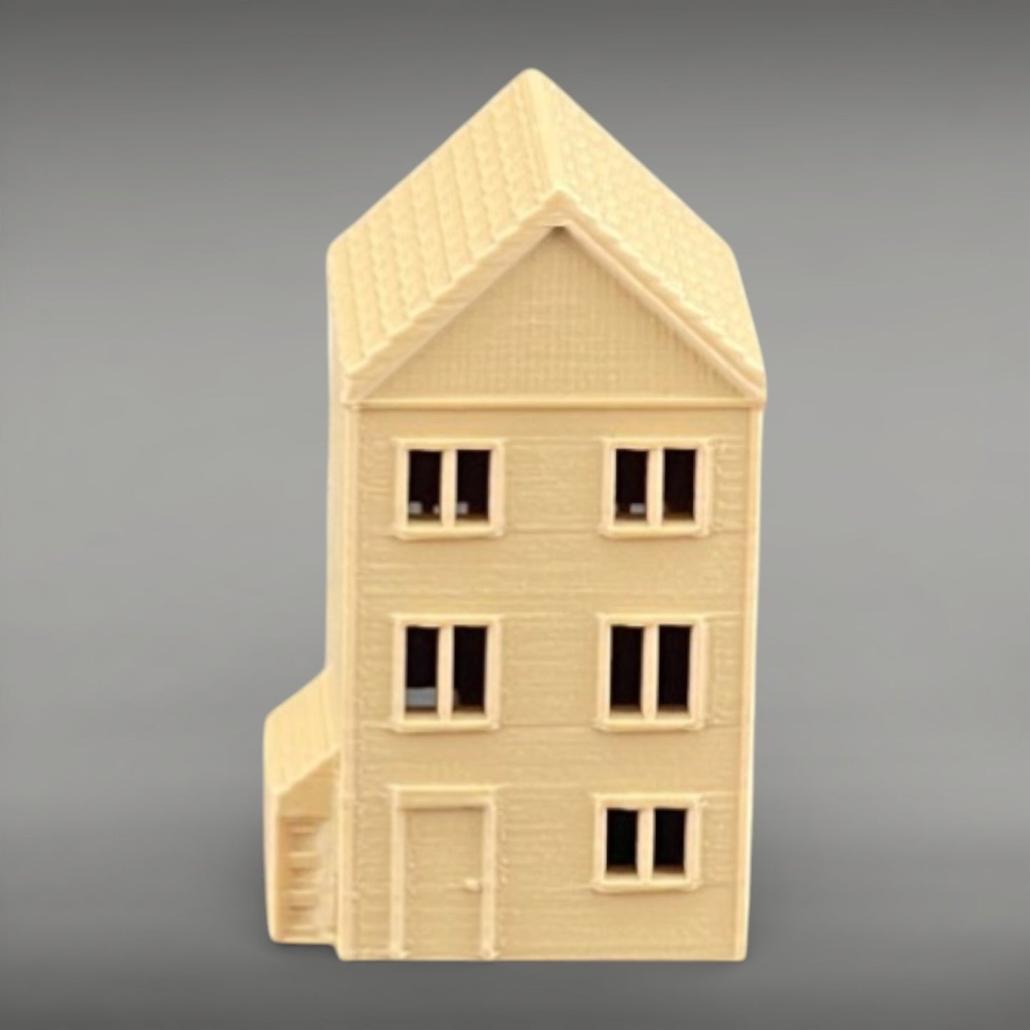 Suburban Row House #5 - Three Story with Shed - N Scale 1:160 - Brown