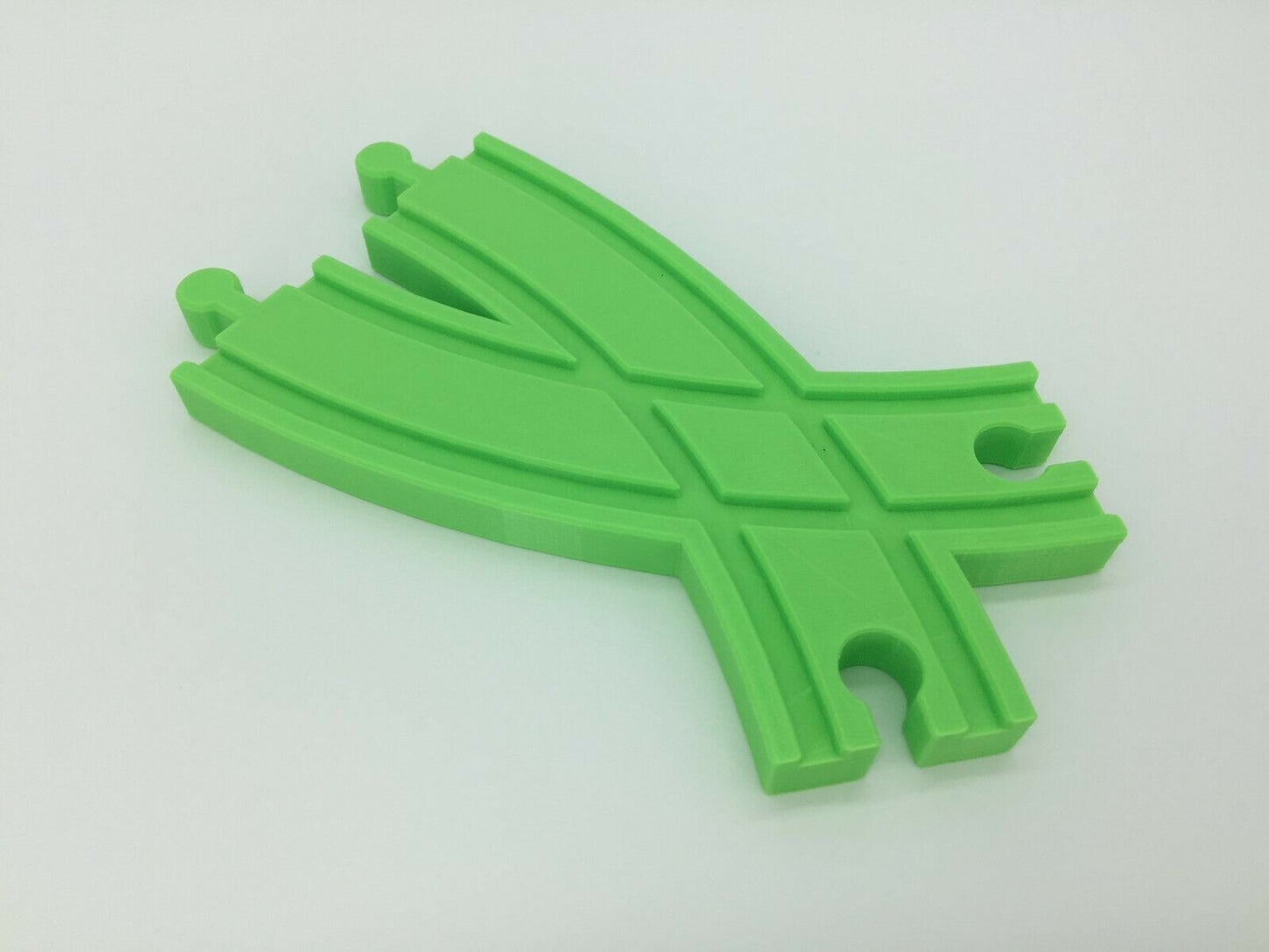 FUN COLORS Double Curve Crossover Track for Thomas the Tank Engine - Brio - IKEA