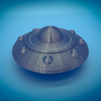 UFO Flying Saucer Alien Space Ship - S Scale 1:64 - Retro or Classic Style