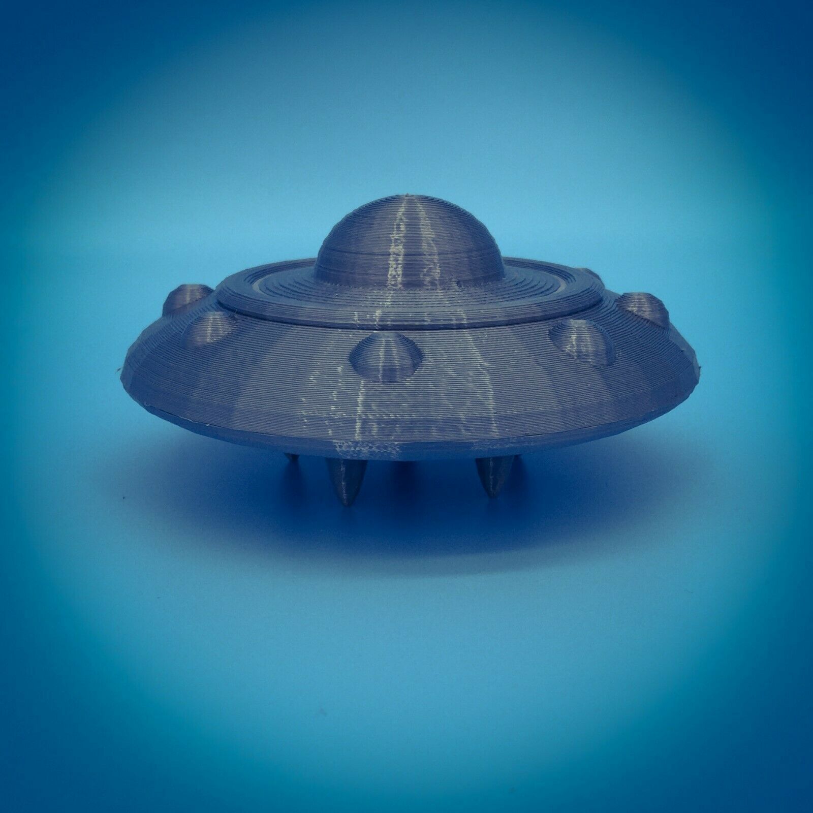 UFO Flying Saucer Alien Space Ship - HO Scale 1:87 - Retro or