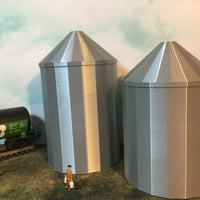 (2) GRAIN SILO SET - O Scale 1:48 - No Assembly Required - FARM Cluster