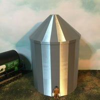 (2) GRAIN SILO SET - O Scale 1:48 - No Assembly Required - FARM Cluster